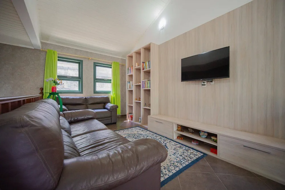 Casa, 3 quartos, 270 m² - Foto 6