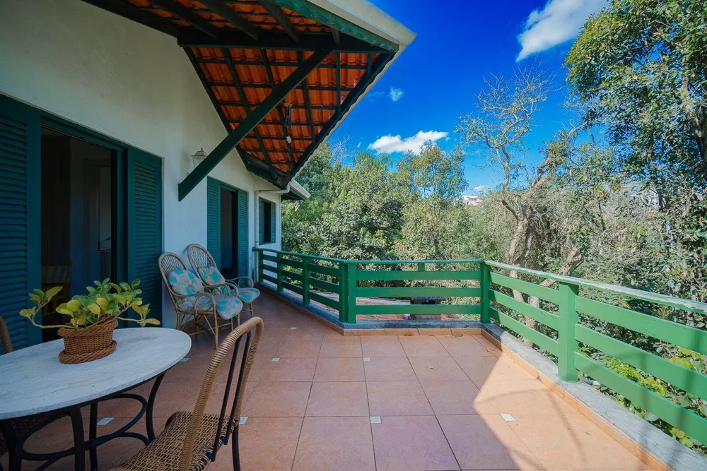 Casa, 3 quartos, 270 m² - Foto 1