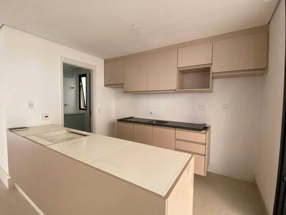 Casa, 4 quartos, 214 m² - Foto 3
