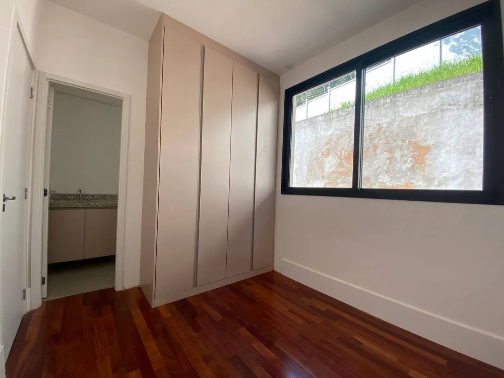 Casa, 4 quartos, 214 m² - Foto 2