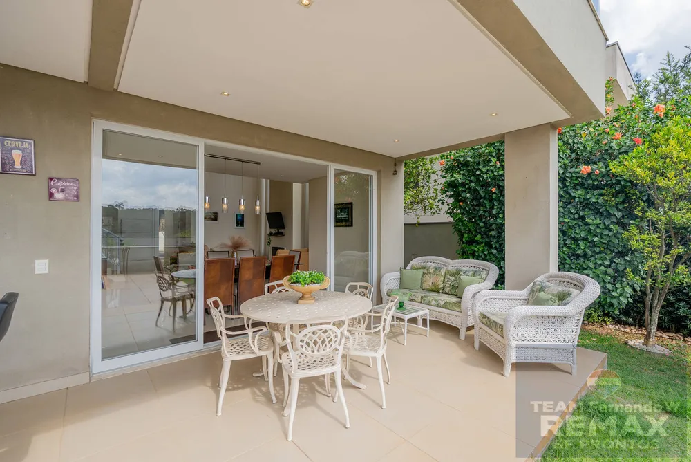 Casa, 3 quartos, 315 m² - Foto 3