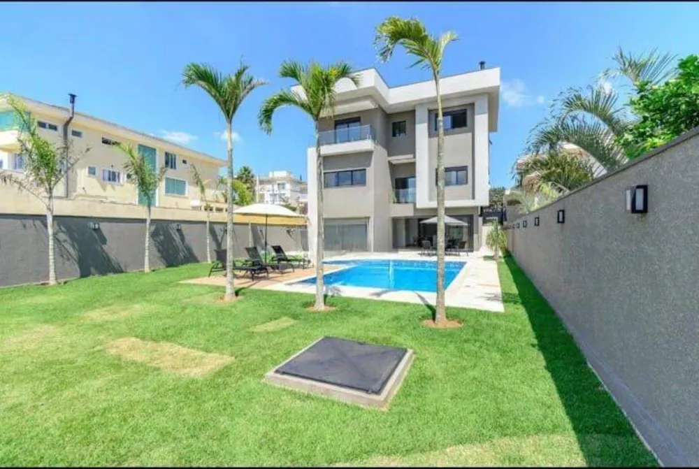 Casa, 4 quartos, 580 m² - Foto 1