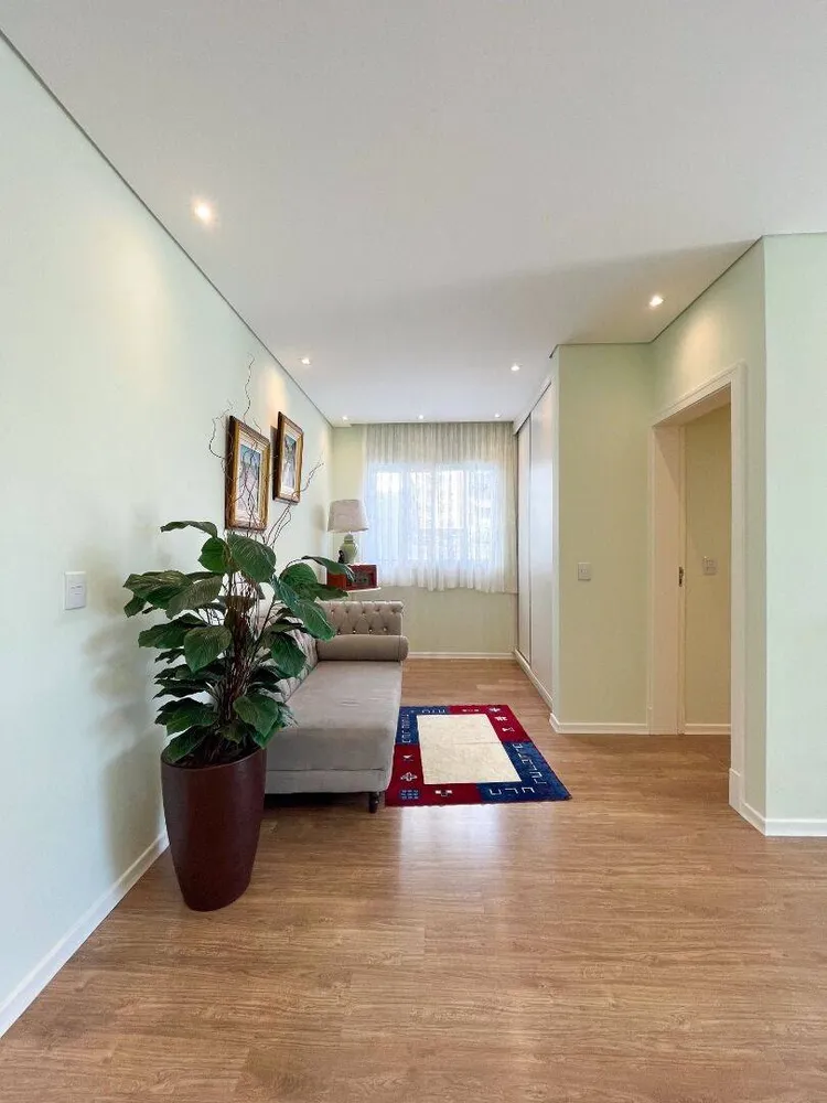 Casa, 5 quartos, 356 m² - Foto 2