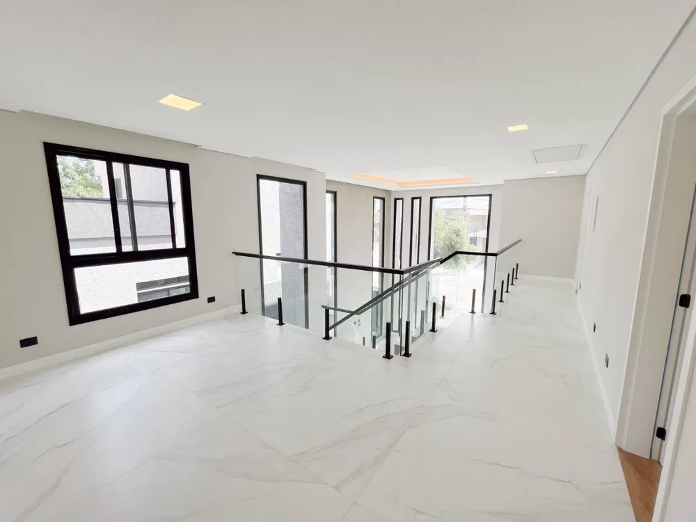 Casa, 4 quartos, 318 m² - Foto 1