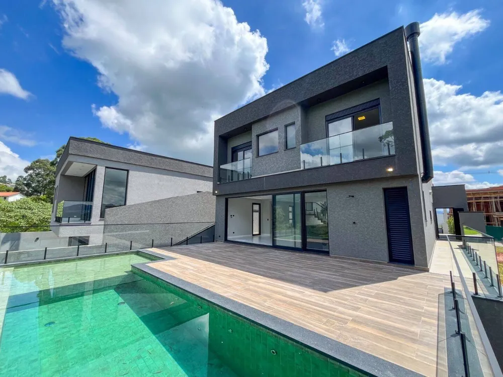 Casa, 4 quartos, 318 m² - Foto 1