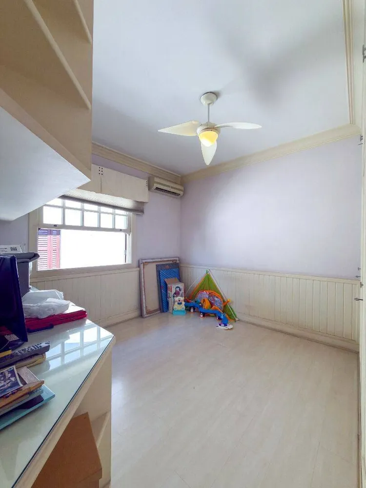 Casa, 4 quartos, 270 m² - Foto 10