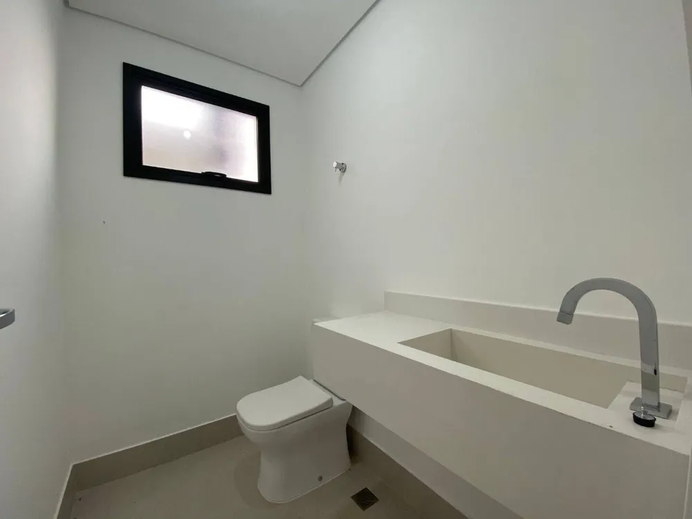 Casa, 4 quartos, 276 m² - Foto 1