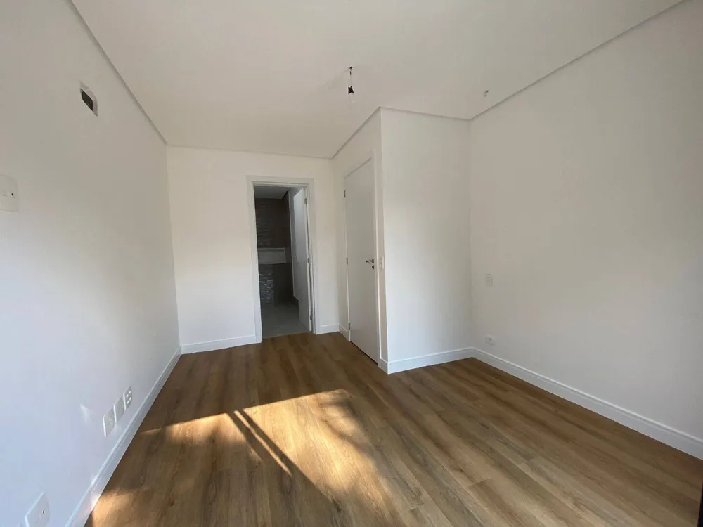 Casa, 4 quartos, 276 m² - Foto 2
