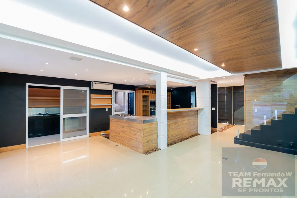 Casa, 3 quartos, 240 m² - Foto 7