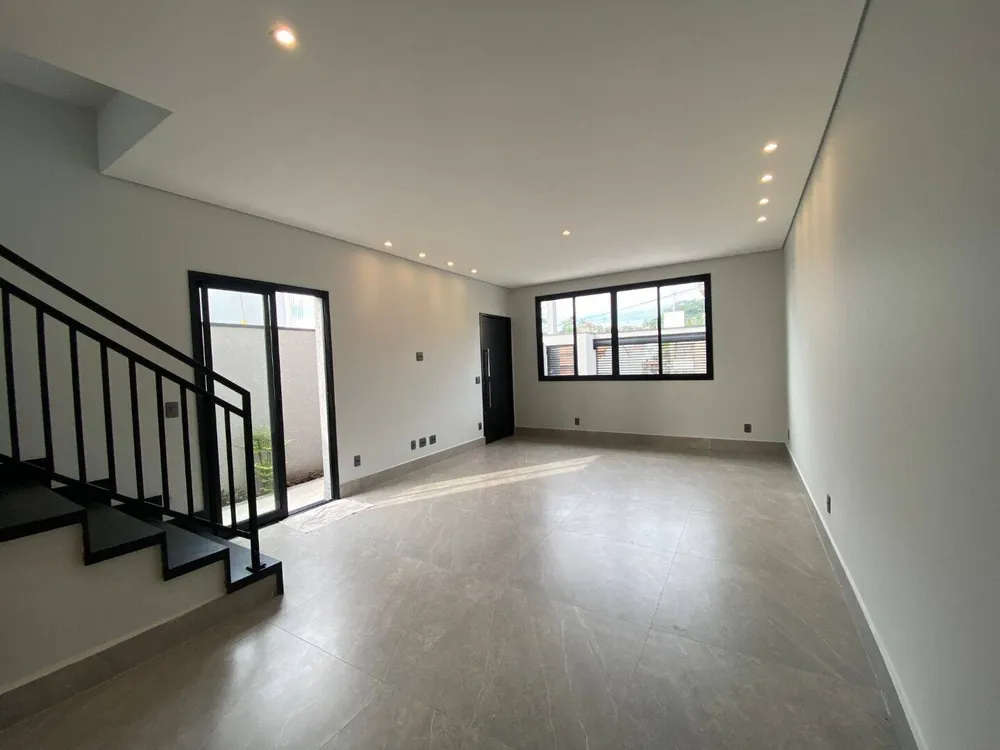 Casa, 3 quartos, 135 m² - Foto 2