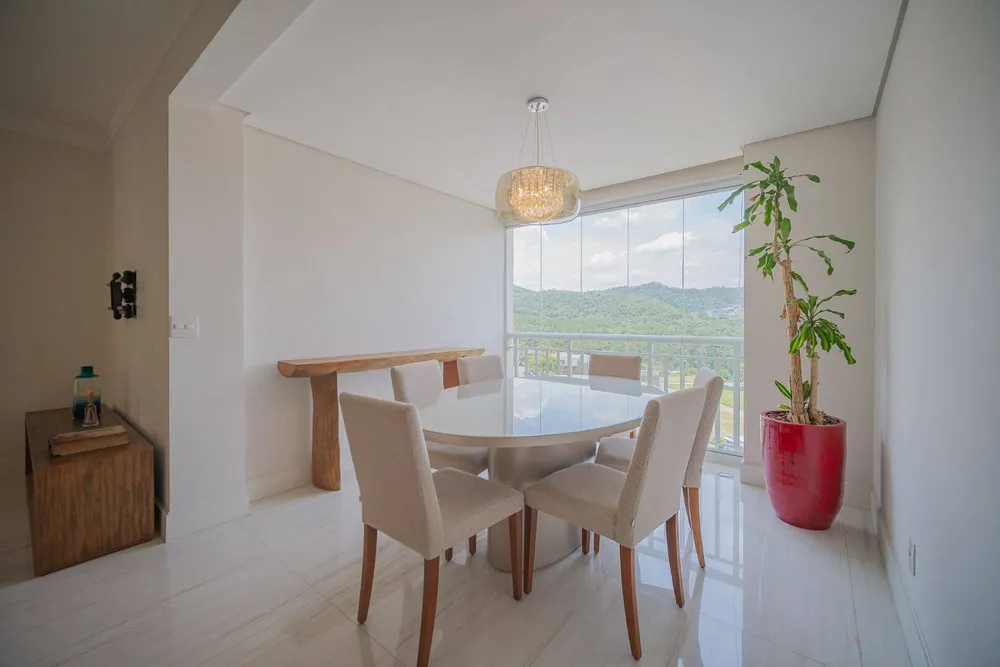 Apartamento, 2 quartos, 96 m² - Foto 1