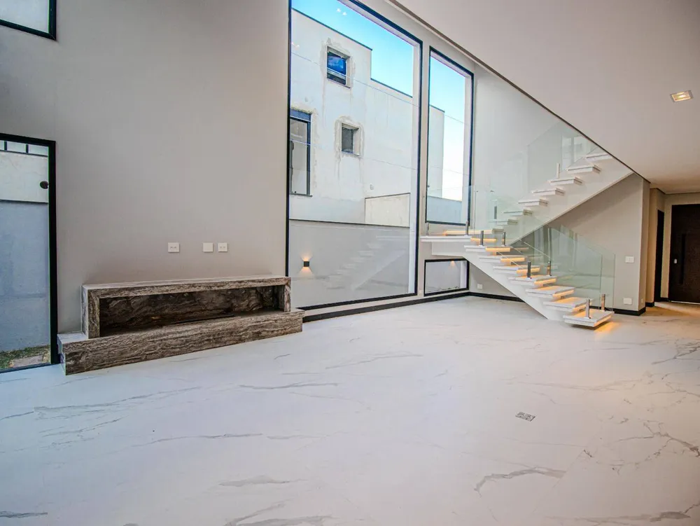 Casa, 4 quartos, 368 m² - Foto 1