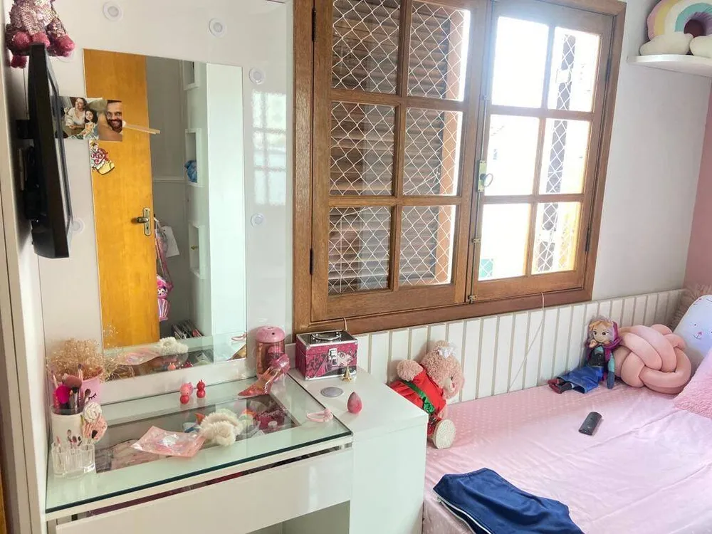 Casa, 3 quartos, 240 m² - Foto 12
