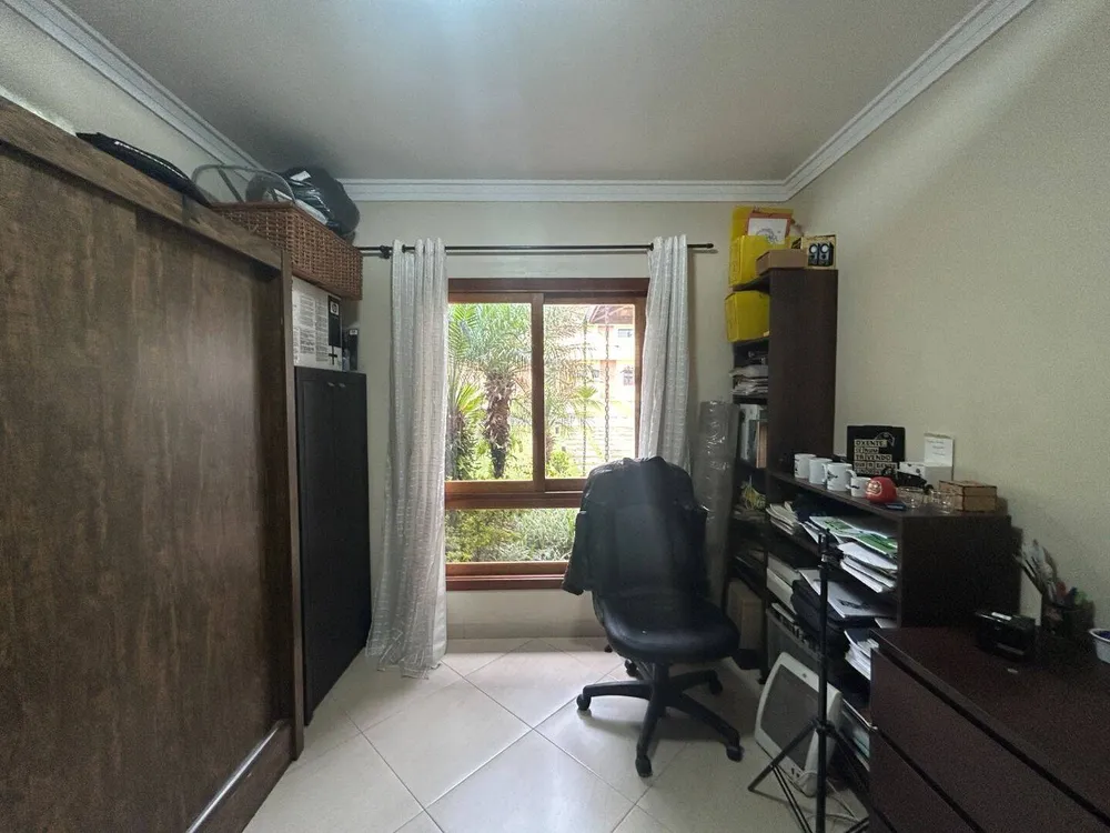 Casa, 3 quartos, 226 m² - Foto 9