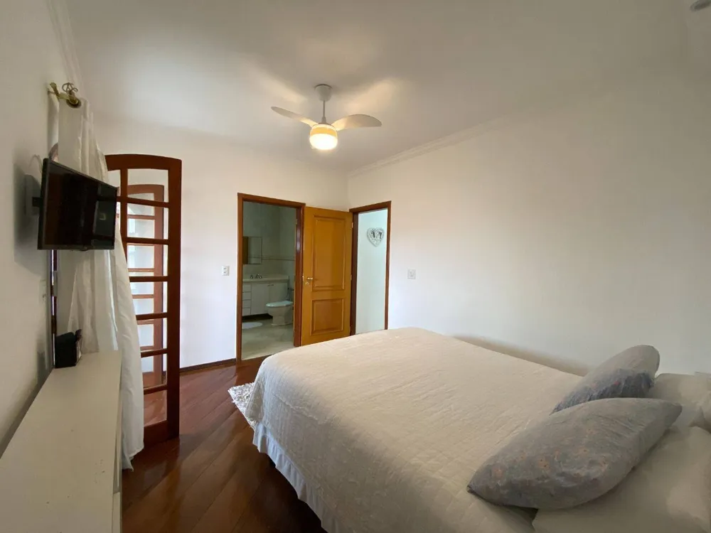 Casa, 3 quartos, 300 m² - Foto 12