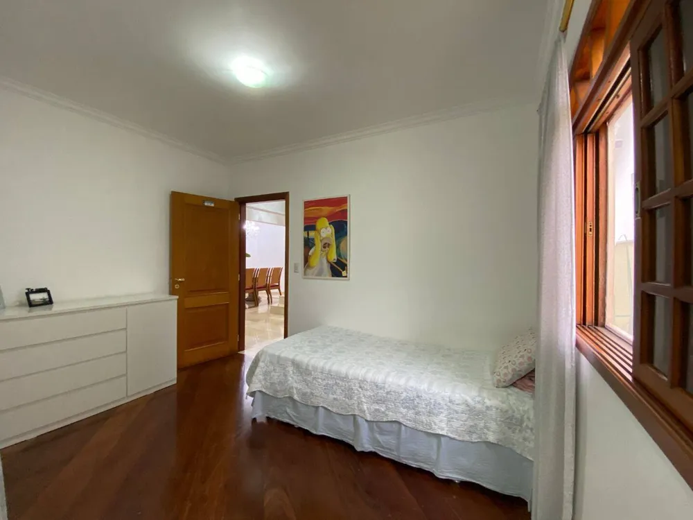 Casa, 3 quartos, 300 m² - Foto 8