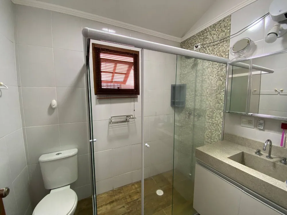 Casa, 3 quartos, 202 m² - Foto 14