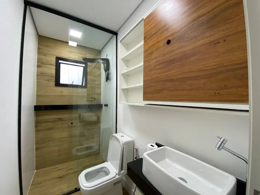 Casa, 3 quartos, 230 m² - Foto 1
