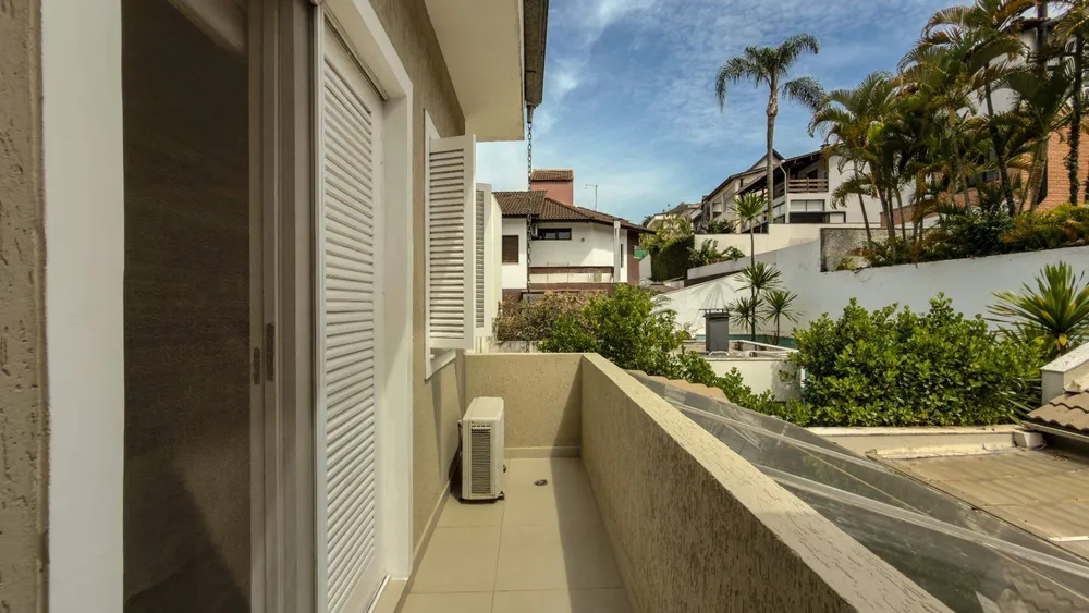 Casa, 4 quartos, 348 m² - Foto 2
