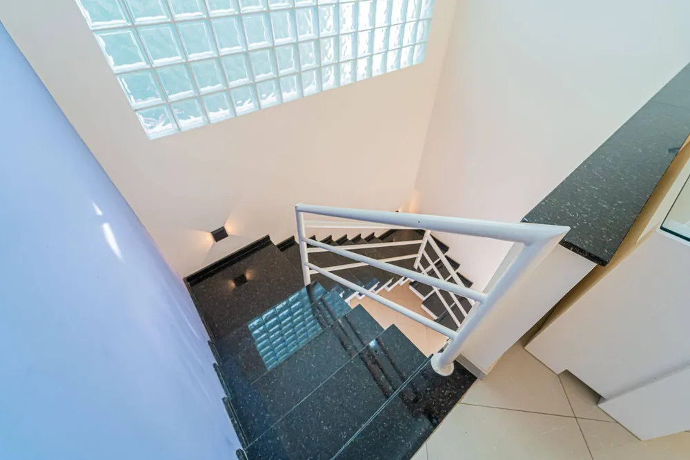 Casa, 3 quartos, 262 m² - Foto 8