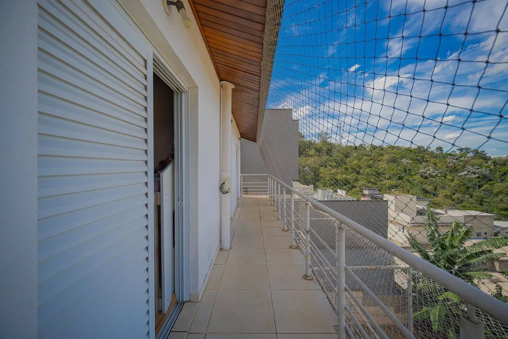 Casa, 3 quartos, 272 m² - Foto 2