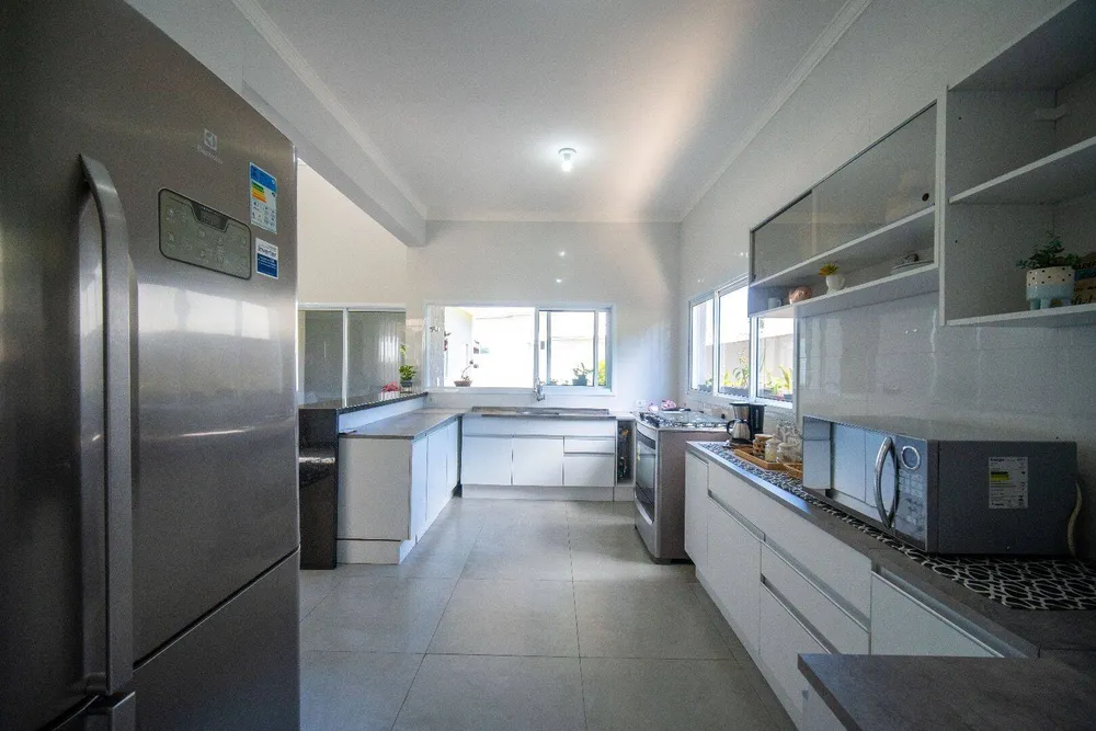 Casa, 3 quartos, 250 m² - Foto 3