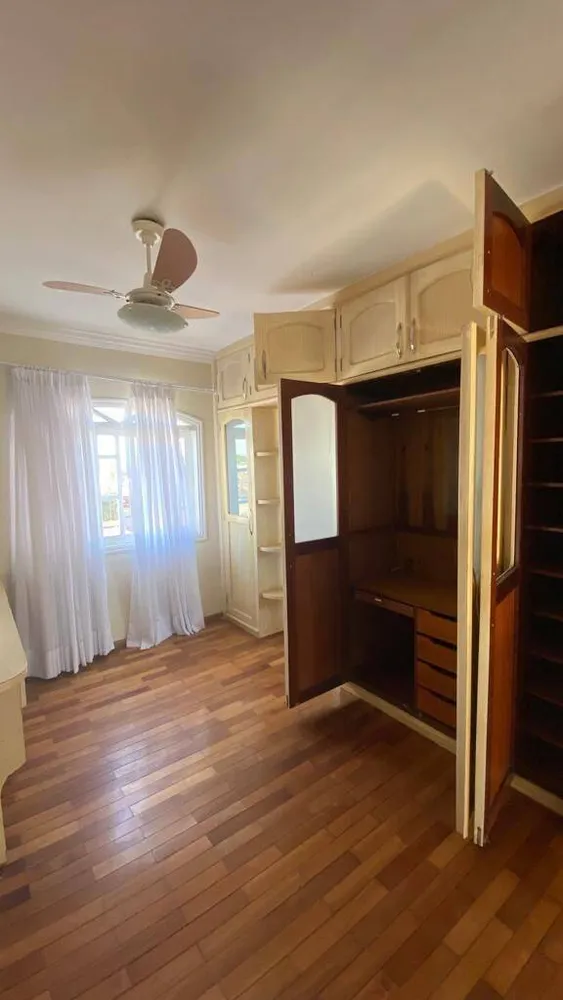Casa, 3 quartos, 237 m² - Foto 6