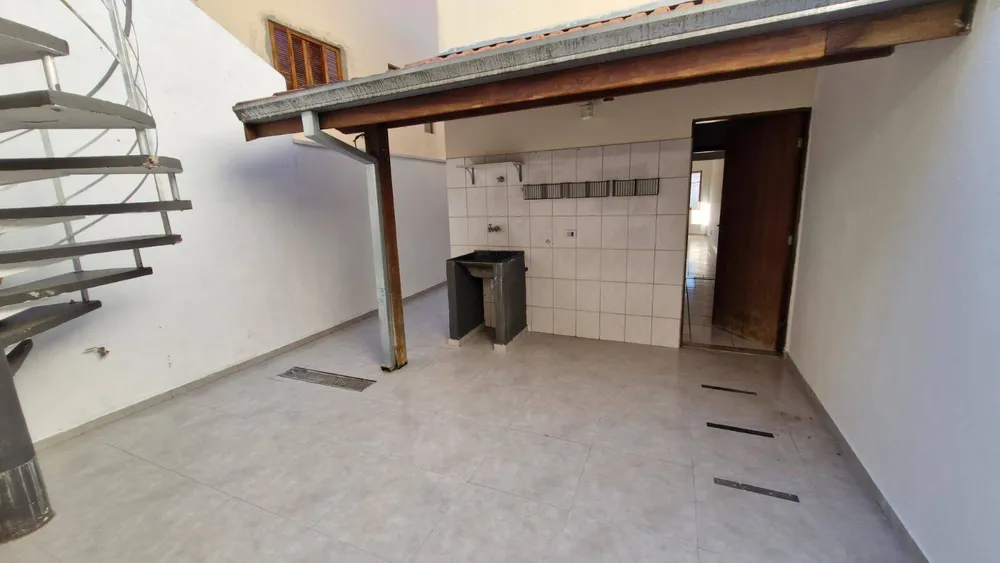 Casa, 2 quartos, 165 m² - Foto 1