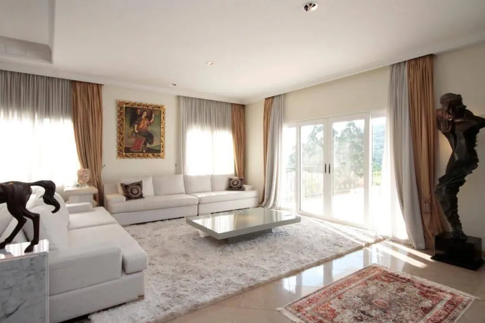 Casa, 6 quartos, 980 m² - Foto 1