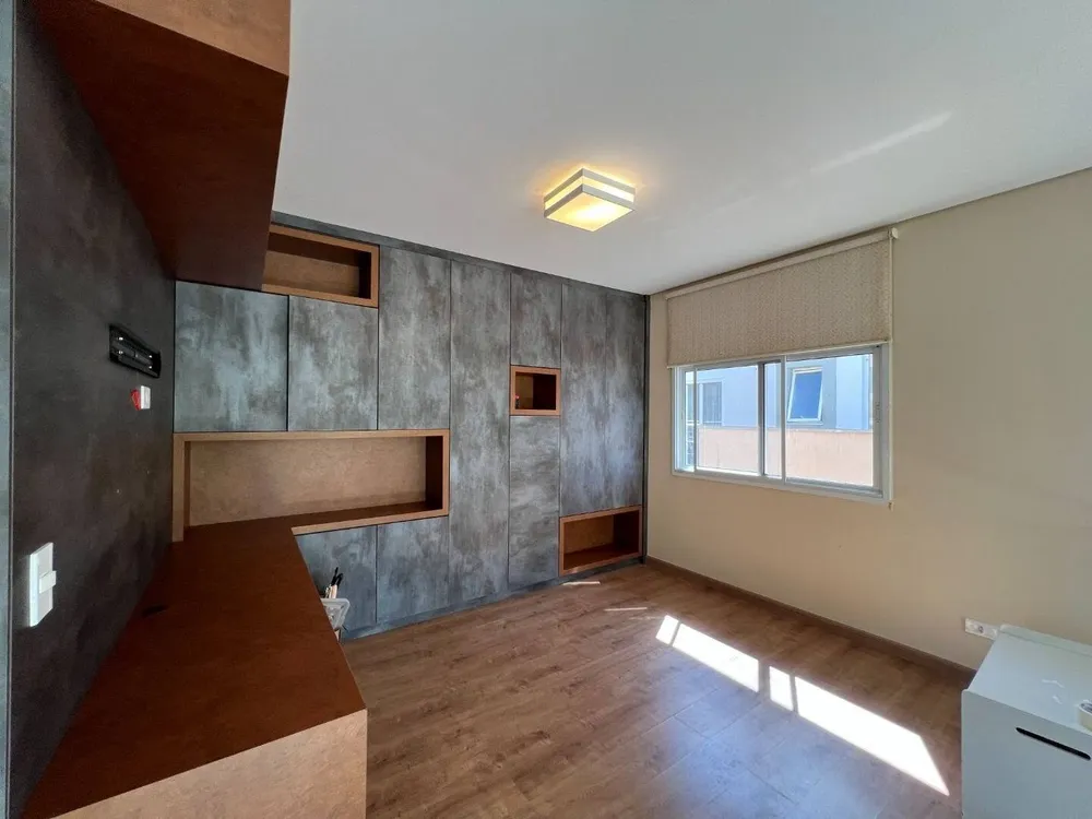 Casa, 3 quartos, 338 m² - Foto 5
