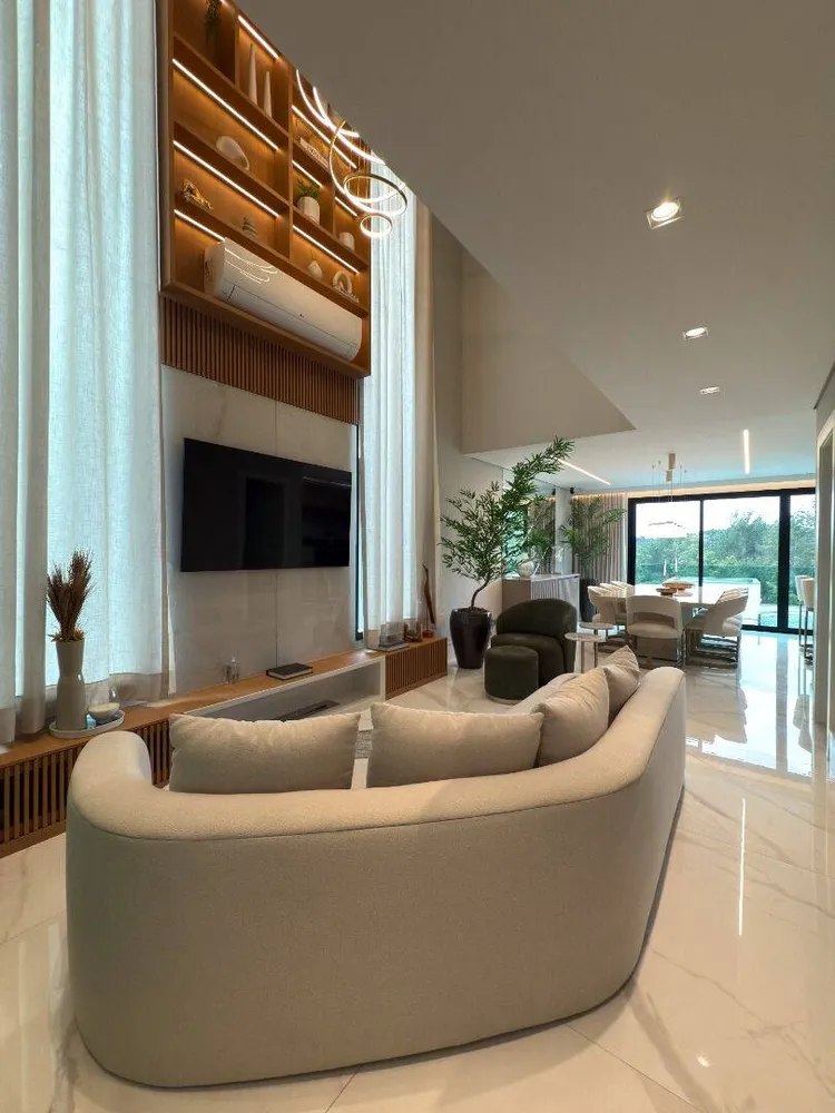 Casa, 3 quartos, 247 m² - Foto 3