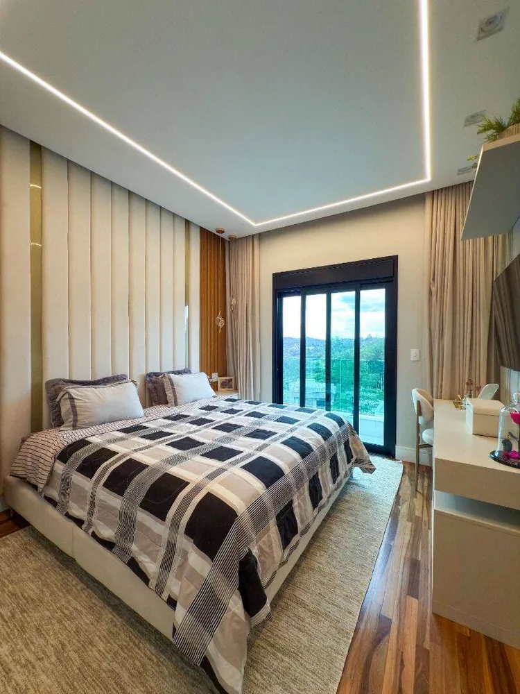 Casa, 3 quartos, 247 m² - Foto 7