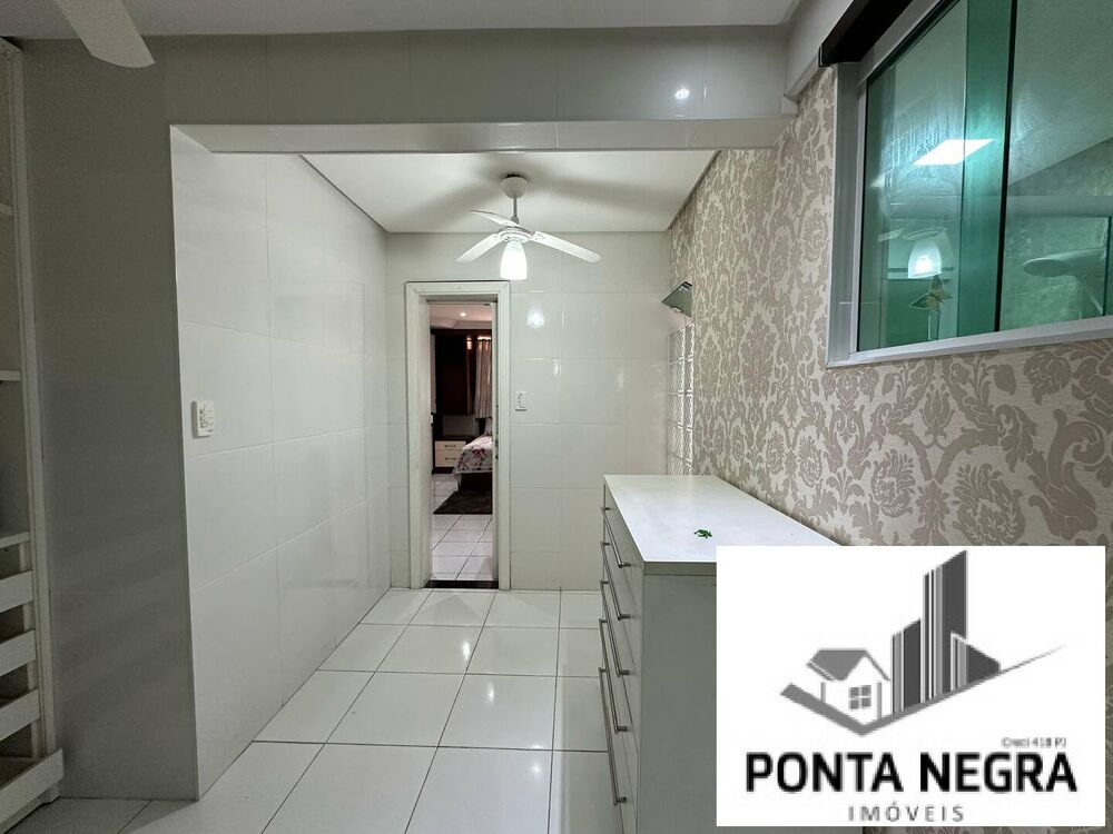 Casa à venda com 3 quartos, 449m² - Foto 5