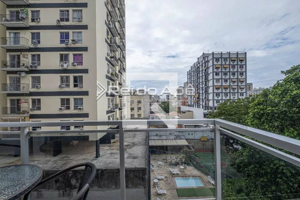 Apartamento à venda com 2 quartos, 97m² - Foto 5