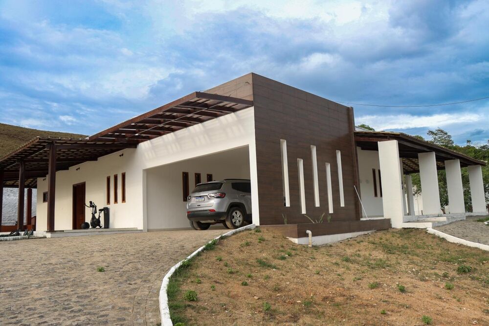 Chácara à venda com 4 quartos, 2178m² - Foto 4