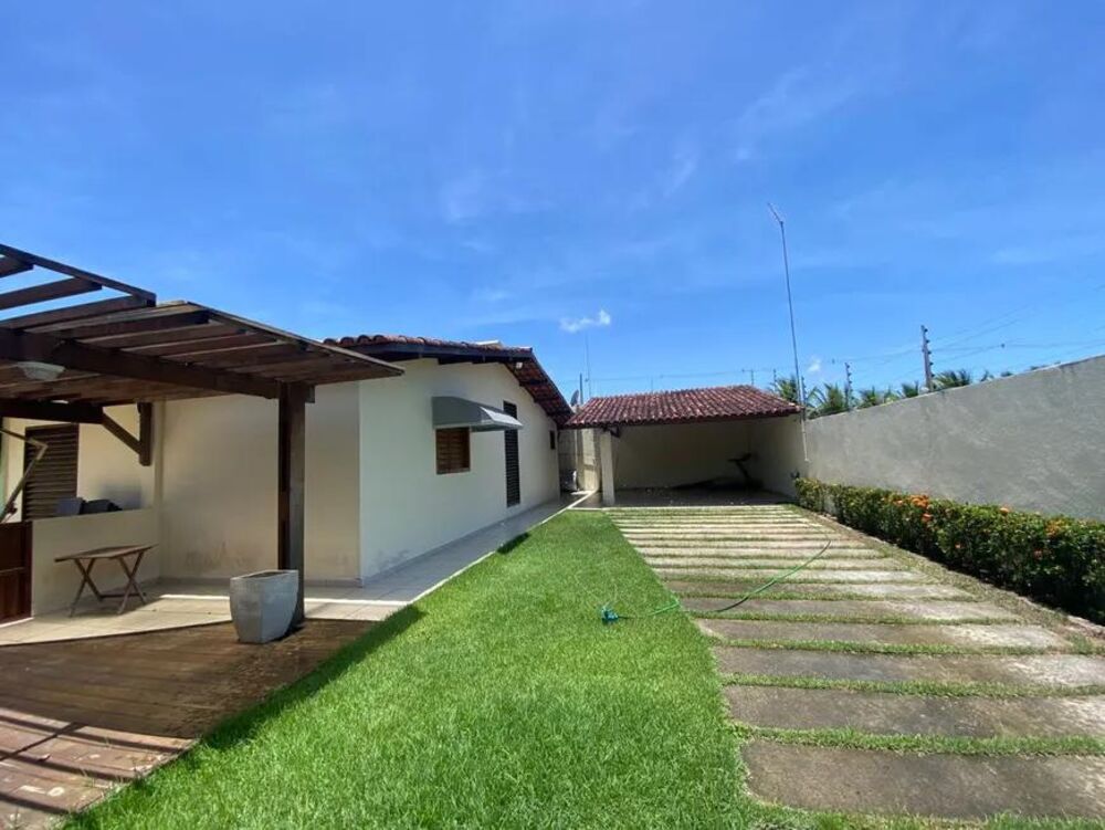 Casa à venda com 3 quartos, 600m² - Foto 2