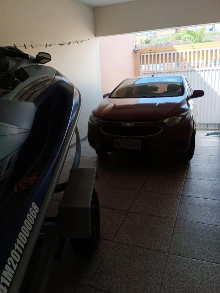 Casa à venda com 3 quartos, 297m² - Foto 2