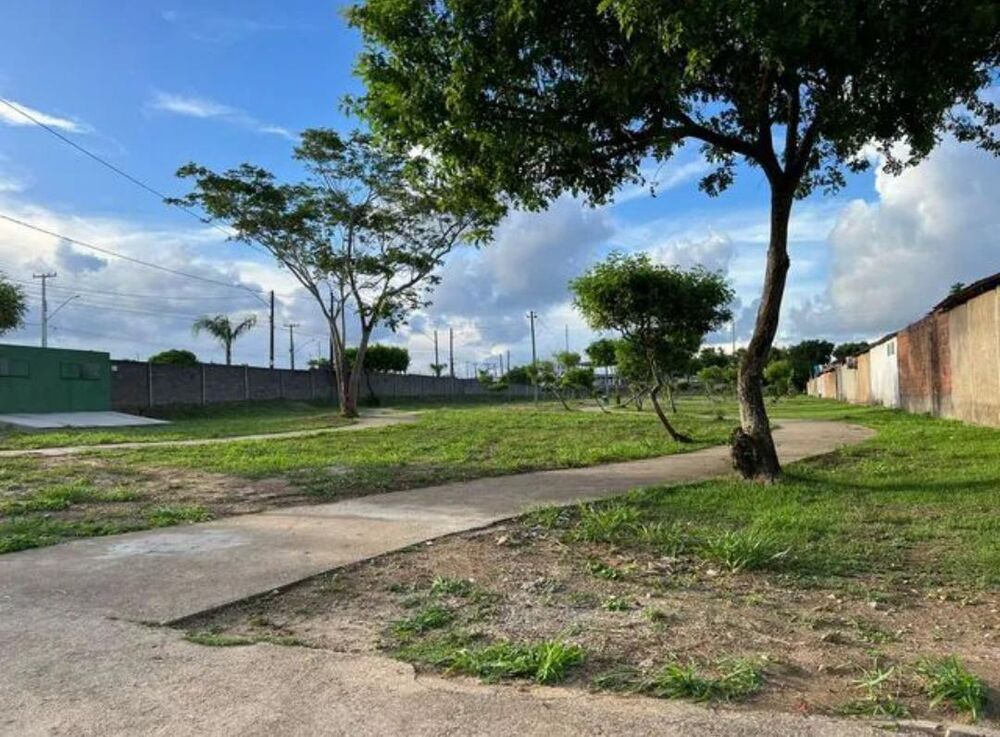 Casa de Condomínio à venda com 3 quartos, 120m² - Foto 4