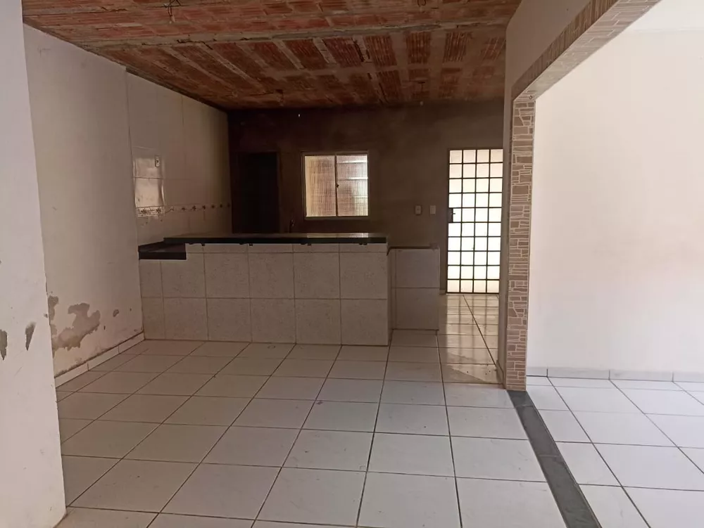 Casa, 3 quartos, 130 m² - Foto 2
