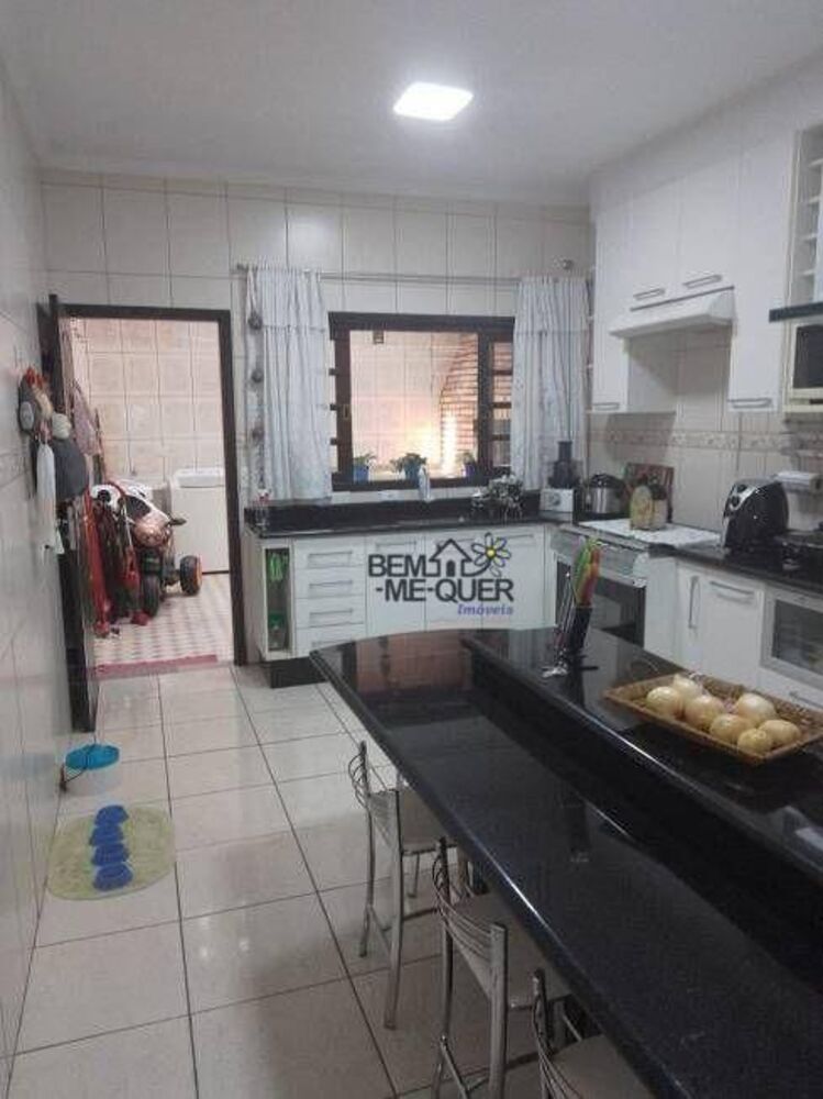 Sobrado, 3 quartos, 200 m² - Foto 3