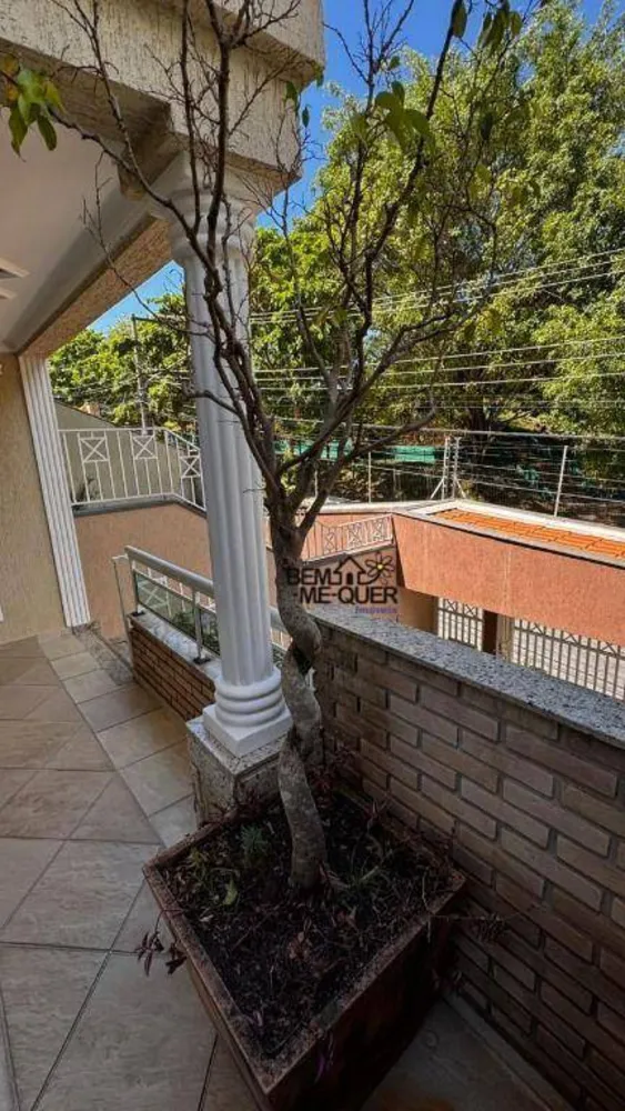 Sobrado, 3 quartos, 272 m² - Foto 2