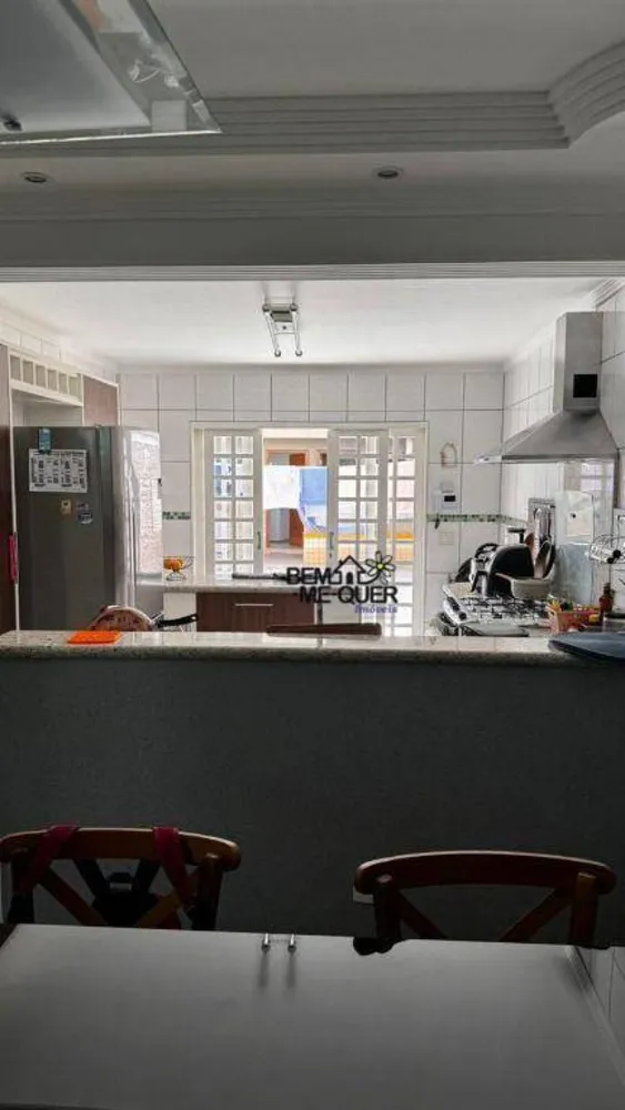 Sobrado, 3 quartos, 272 m² - Foto 8