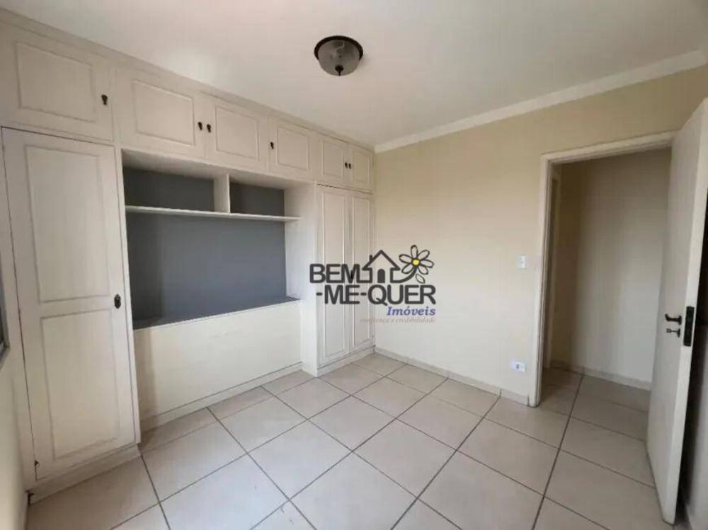 Apartamento à venda com 2 quartos, 65m² - Foto 3