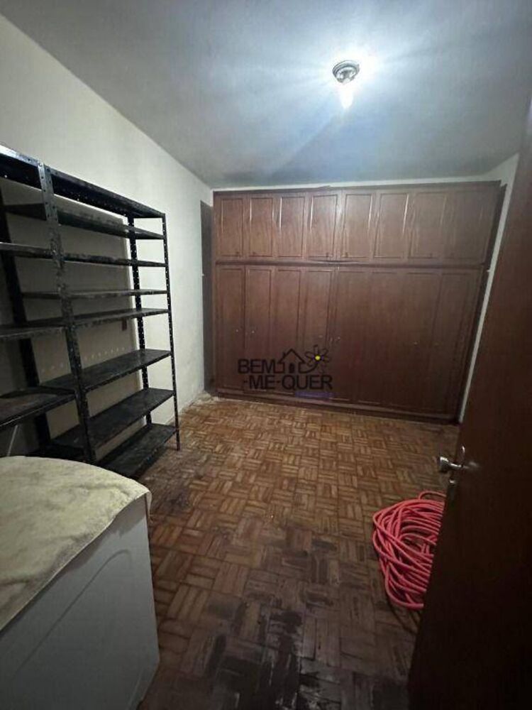 Casa, 3 quartos, 242 m² - Foto 4