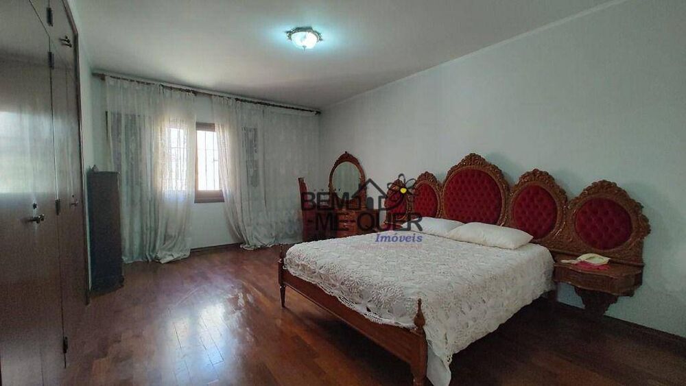 Casa, 3 quartos, 242 m² - Foto 32