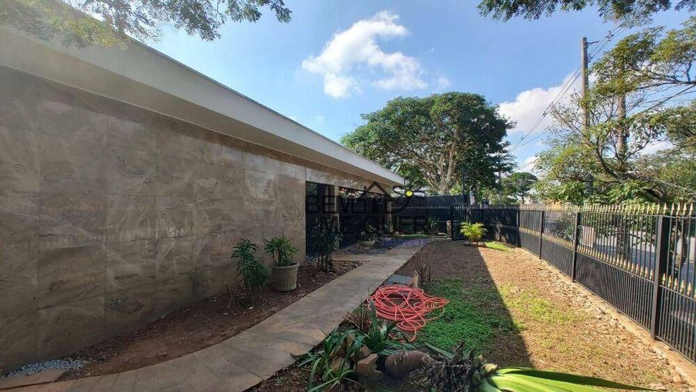 Casa, 3 quartos, 242 m² - Foto 26