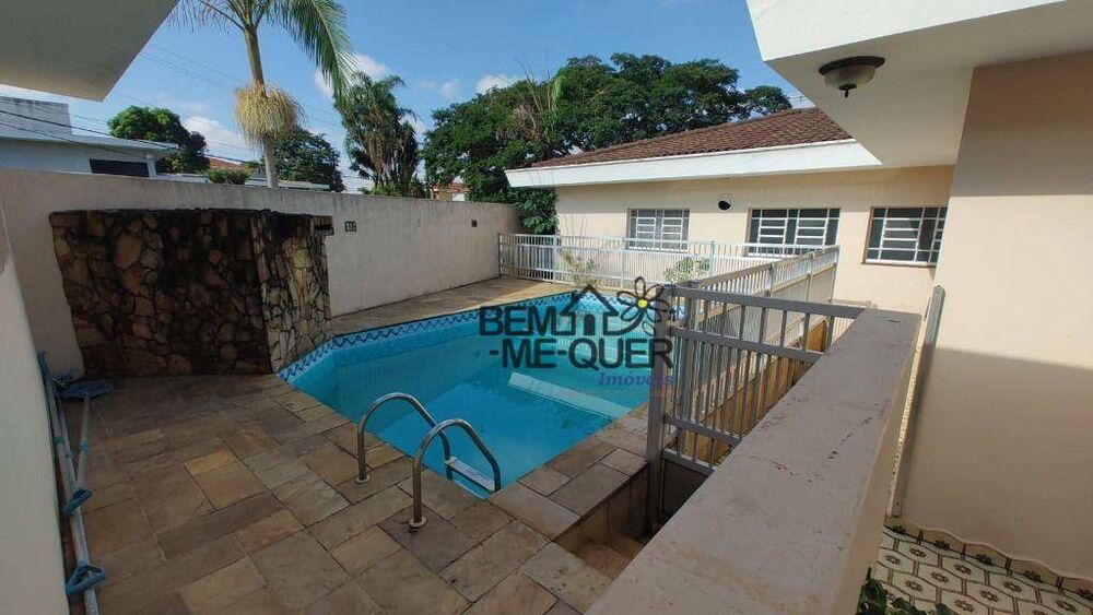 Casa, 3 quartos, 242 m² - Foto 33