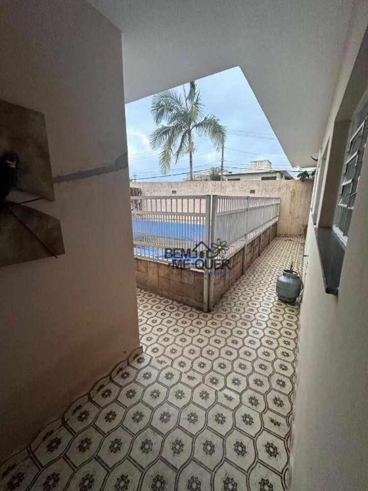 Casa, 3 quartos, 242 m² - Foto 16