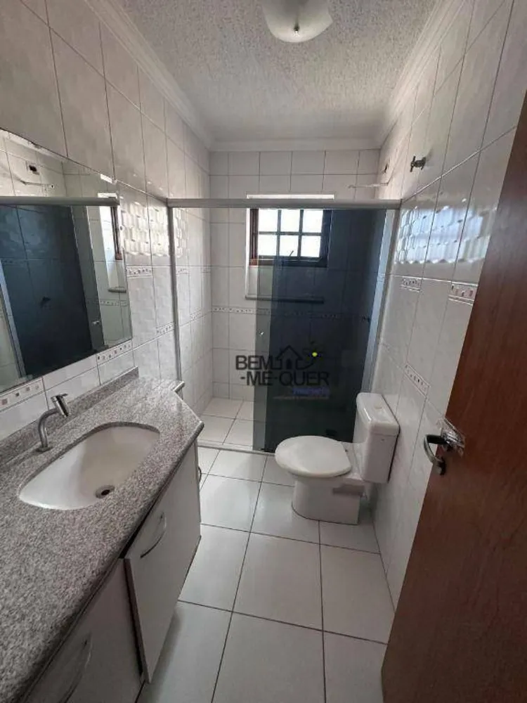 Sobrado, 3 quartos, 220 m² - Foto 2