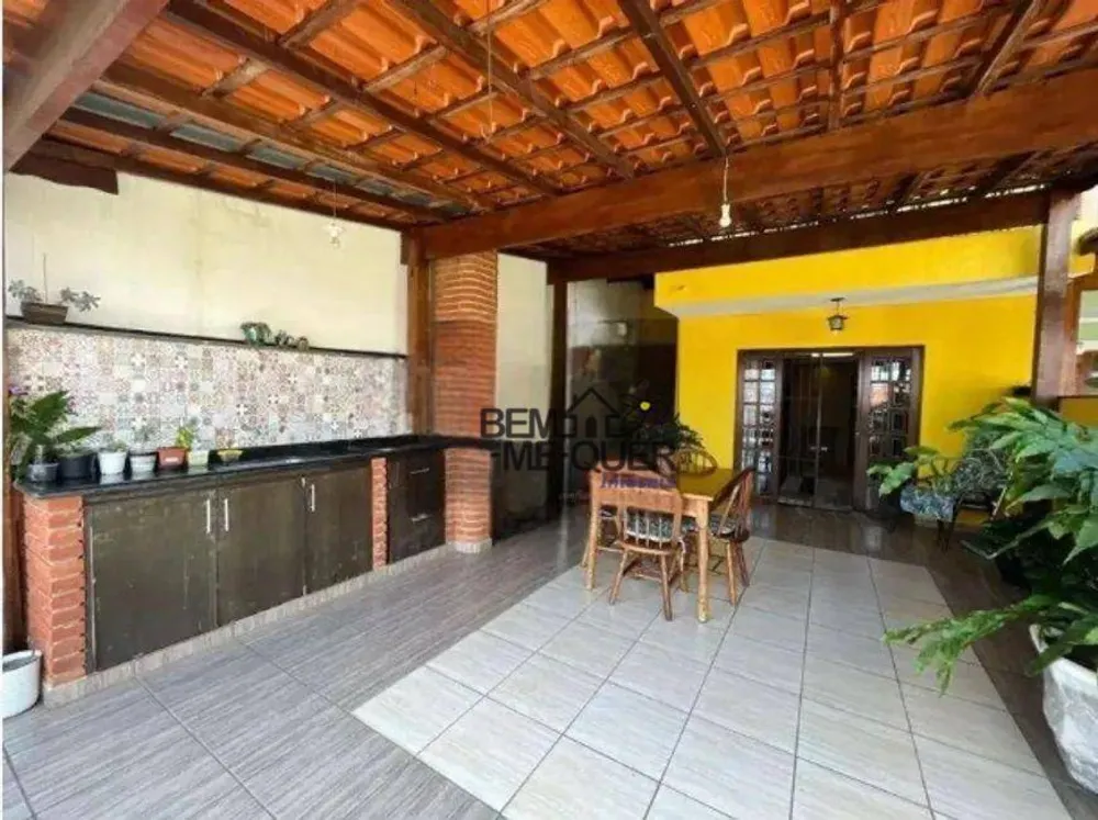 Sobrado, 3 quartos, 167 m² - Foto 1